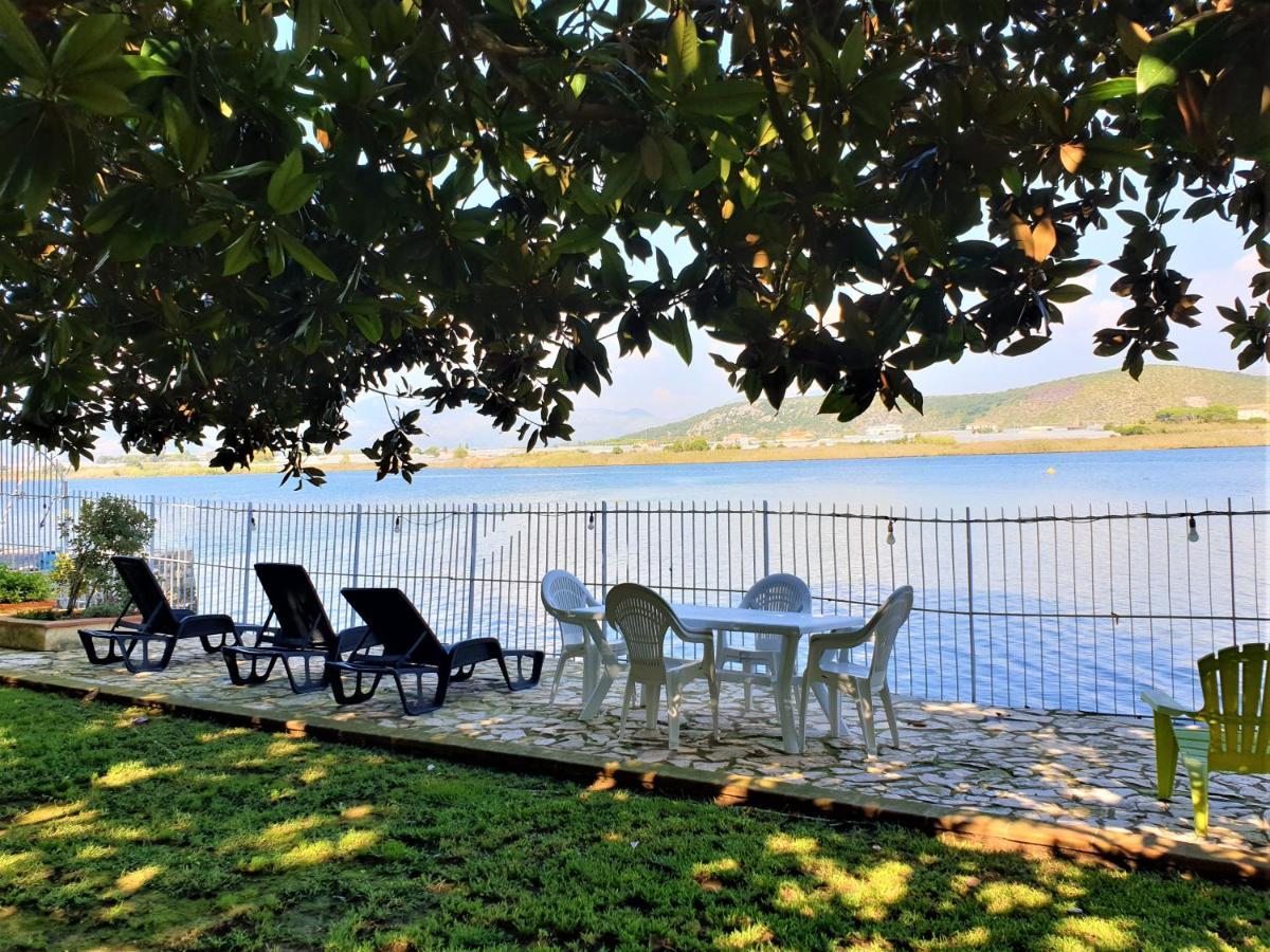 Villa Cecilia Sul Lago Fronte Mare Sperlonga Bagian luar foto