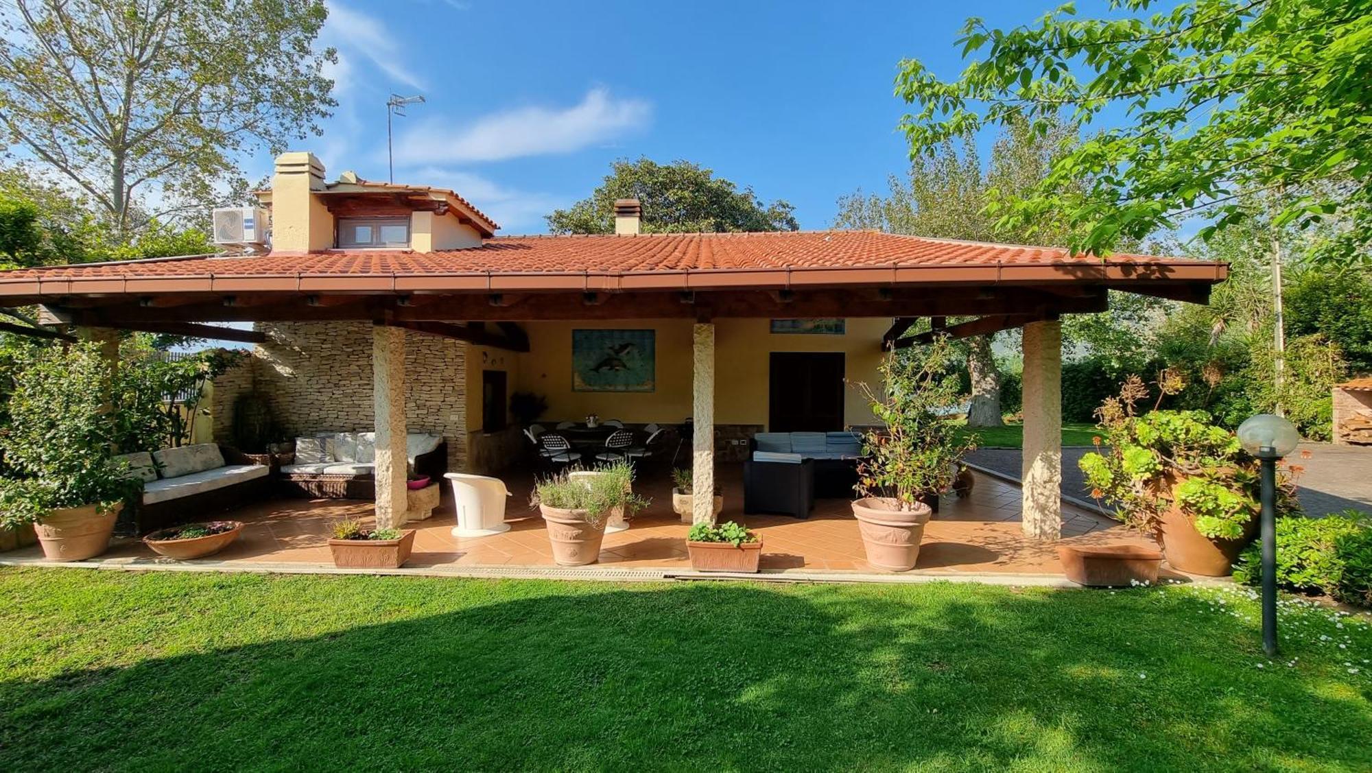 Villa Cecilia Sul Lago Fronte Mare Sperlonga Bagian luar foto