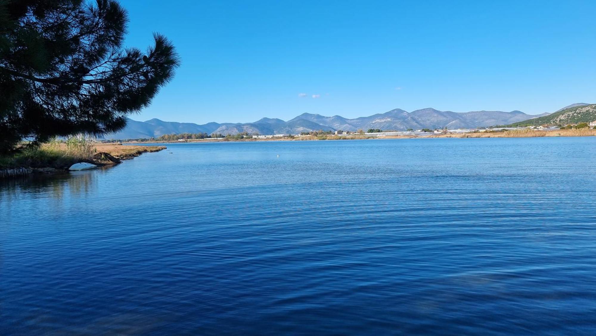 Villa Cecilia Sul Lago Fronte Mare Sperlonga Bagian luar foto